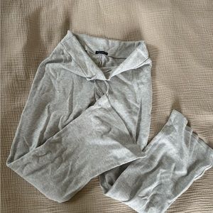 Brandy Melville pants